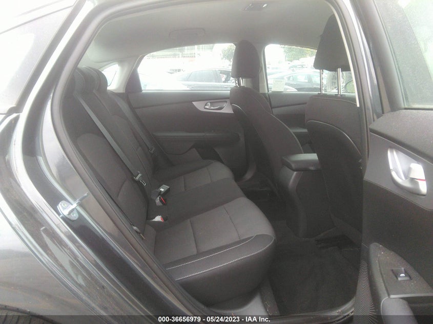 VIN 3KPF24ADXPE518745 2023 KIA FORTE LXS