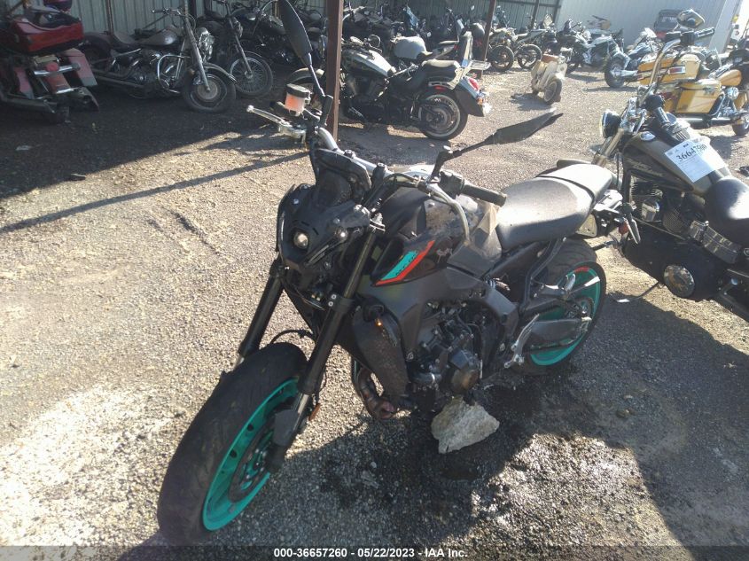 2023 YAMAHA MT09 JYARN71E9PA003913