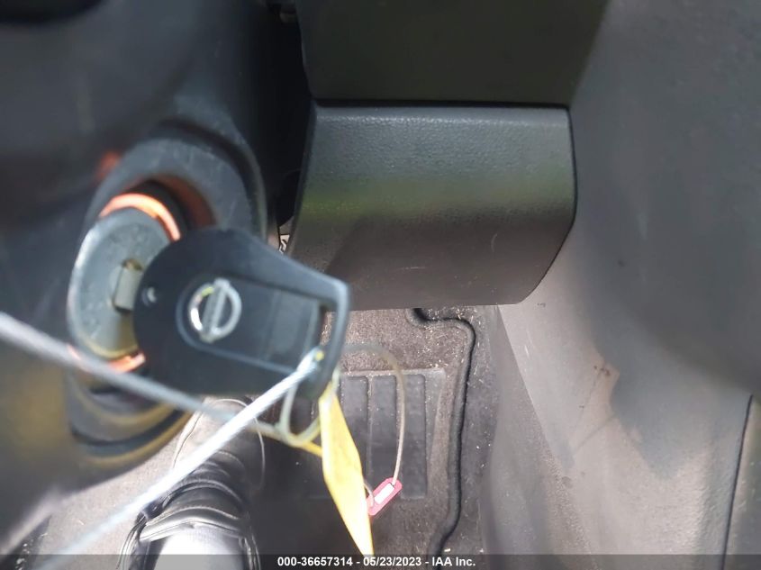 2013 NISSAN ROGUE S - JN8AS5MV1DW661111