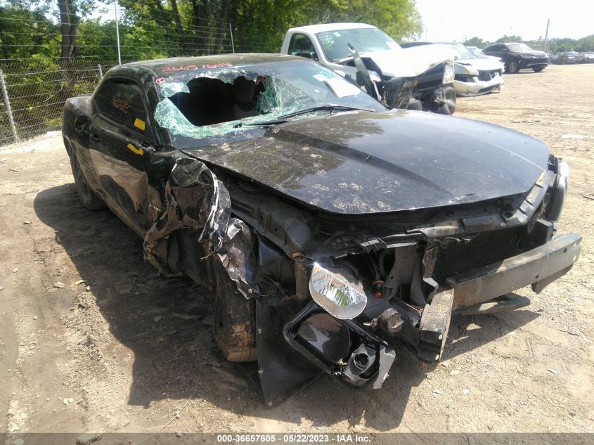 2013 CHEVROLET CAMARO LS - 2G1FA1E35D9167880