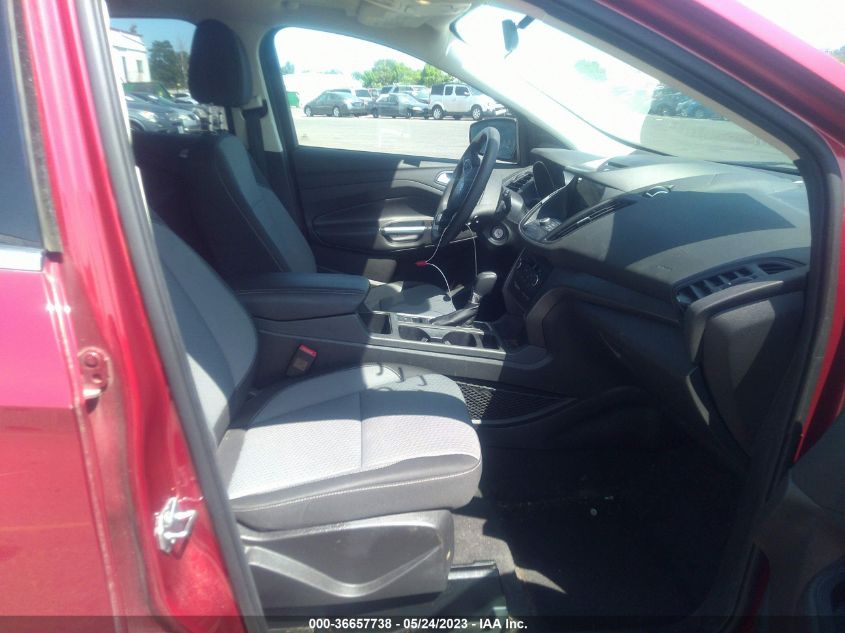 2017 FORD ESCAPE SE - 1FMCU0G93HUE48528
