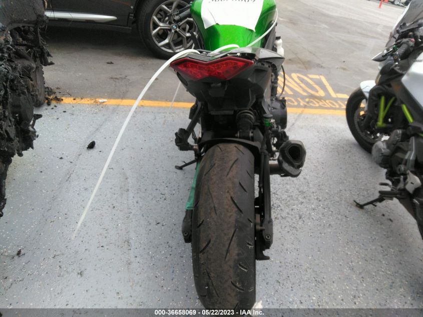 2013 KAWASAKI ZR1000 D - JKAZRCD12DA035490