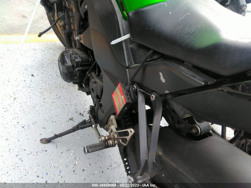 2013 KAWASAKI ZR1000 D - JKAZRCD12DA035490