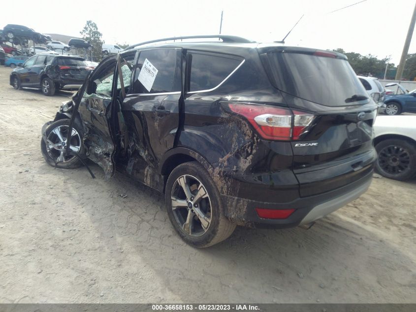 2017 FORD ESCAPE SE - 1FMCU0GD9HUD35364
