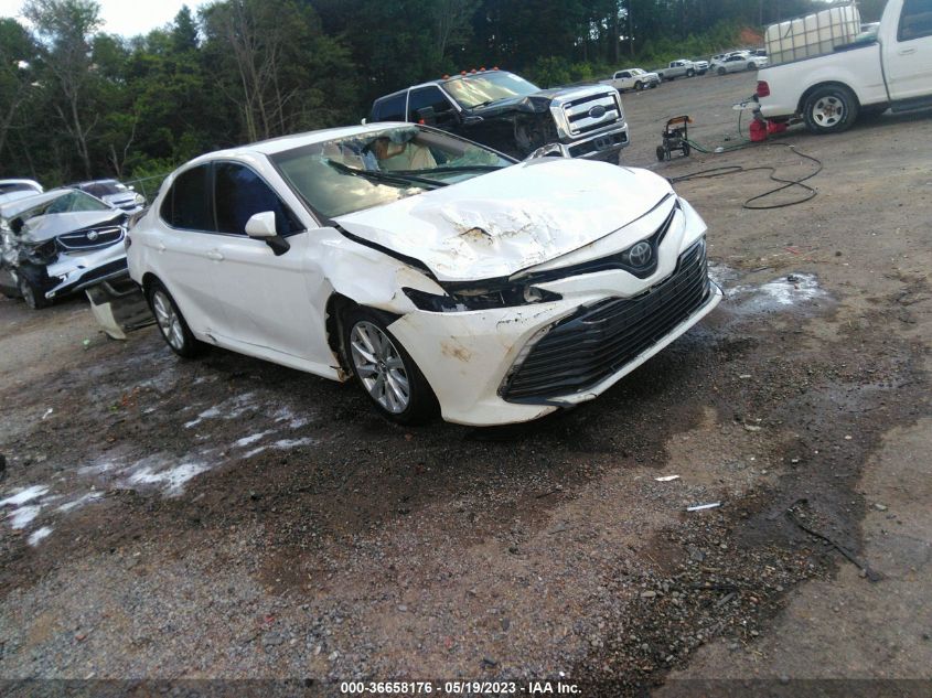 2018 TOYOTA CAMRY LE/SE/XLE/L - 4T1B11HK1JU031135