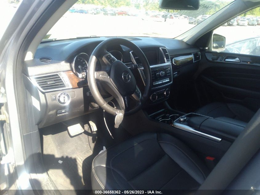 2013 MERCEDES-BENZ M-CLASS ML 350 - 4JGDA5HB8DA180115