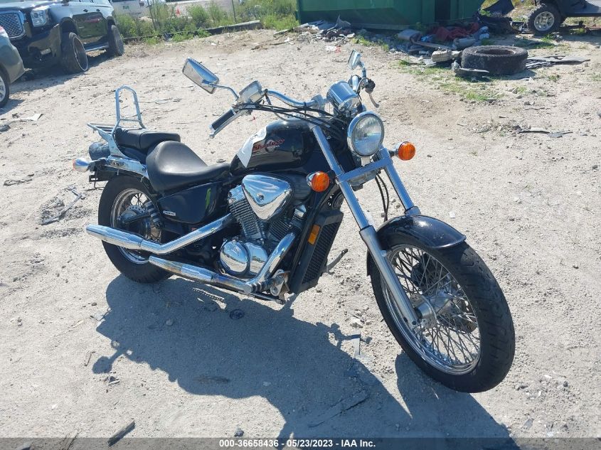 2000 HONDA VT600 CD - JH2PC213XYK100219