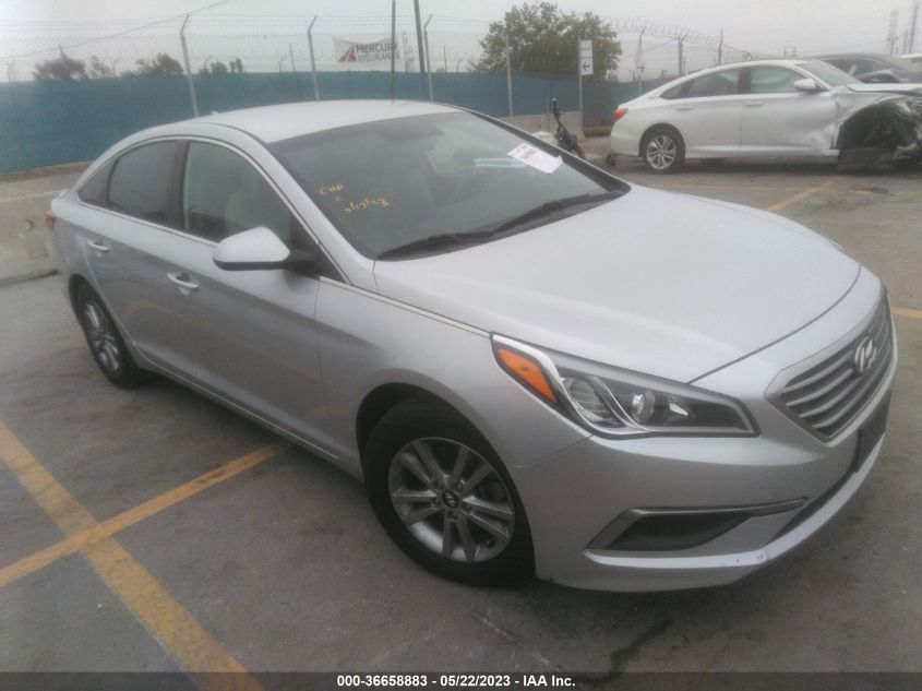 2017 HYUNDAI SONATA SE - 5NPE24AF3HH483203