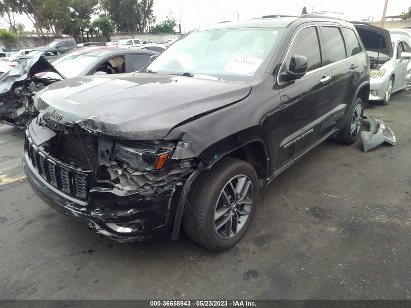 VIN 1C4RJEBG9JC131732 2018 JEEP GRAND CHEROKEE LIMITED