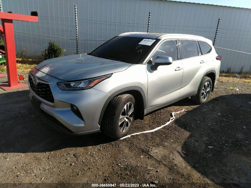 2020 TOYOTA HIGHLANDER XLE - 5TDGZRBH8LS517883