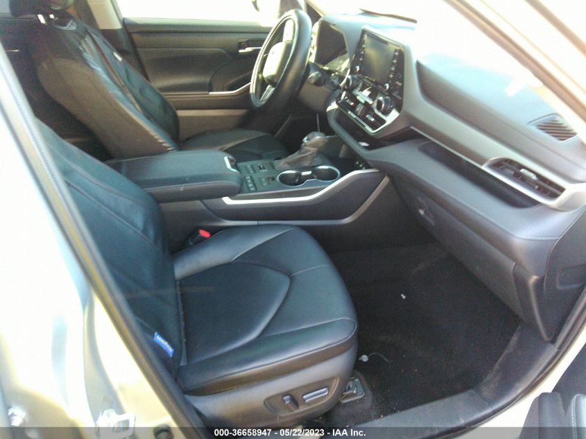 2020 TOYOTA HIGHLANDER XLE - 5TDGZRBH8LS517883