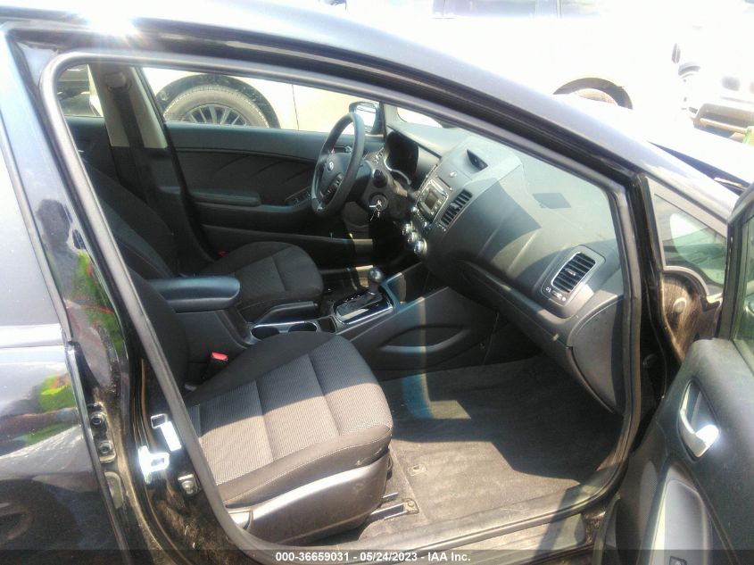 2017 KIA FORTE LX - 3KPFK4A75HE013532