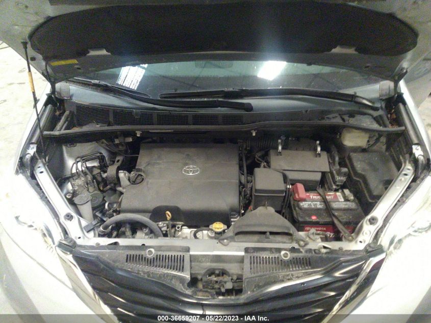 2013 TOYOTA SIENNA LE - 5TDKK3DC1DS395740