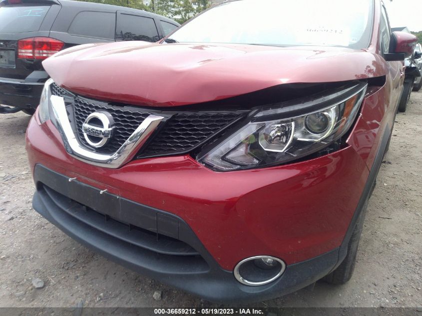 2017 NISSAN ROGUE SPORT SV - JN1BJ1CR8HW142324