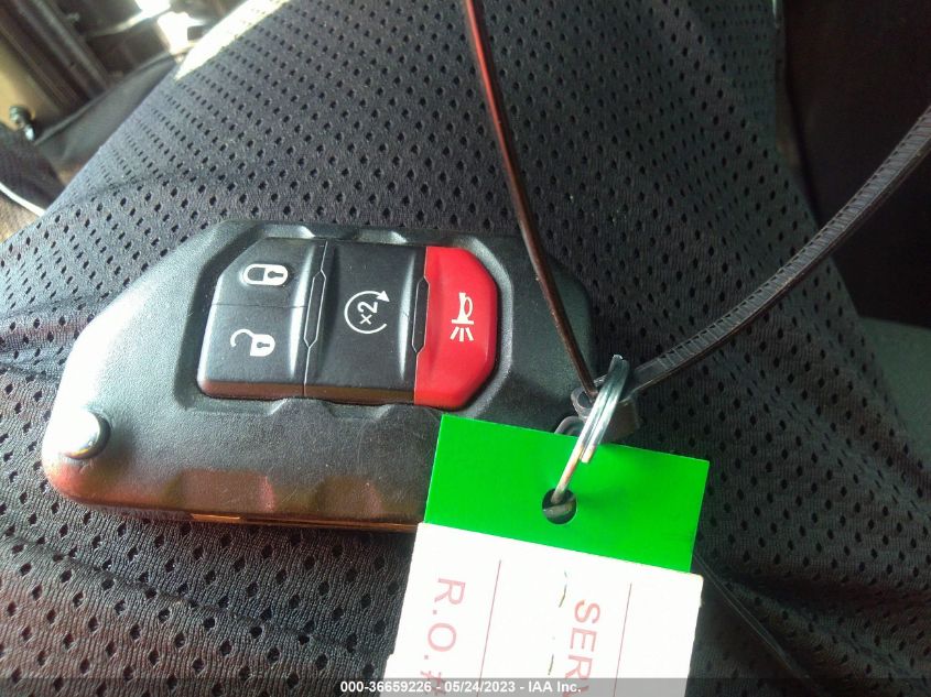 2018 JEEP WRANGLER UNLIMITED SPORT S - 1C4HJXDG7JW113023