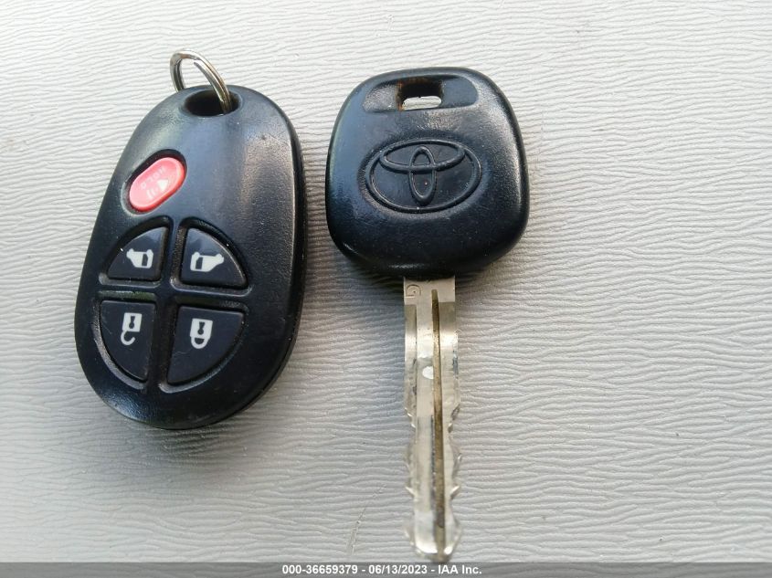 2013 TOYOTA SIENNA LE - 5TDKK3DC6DS291941