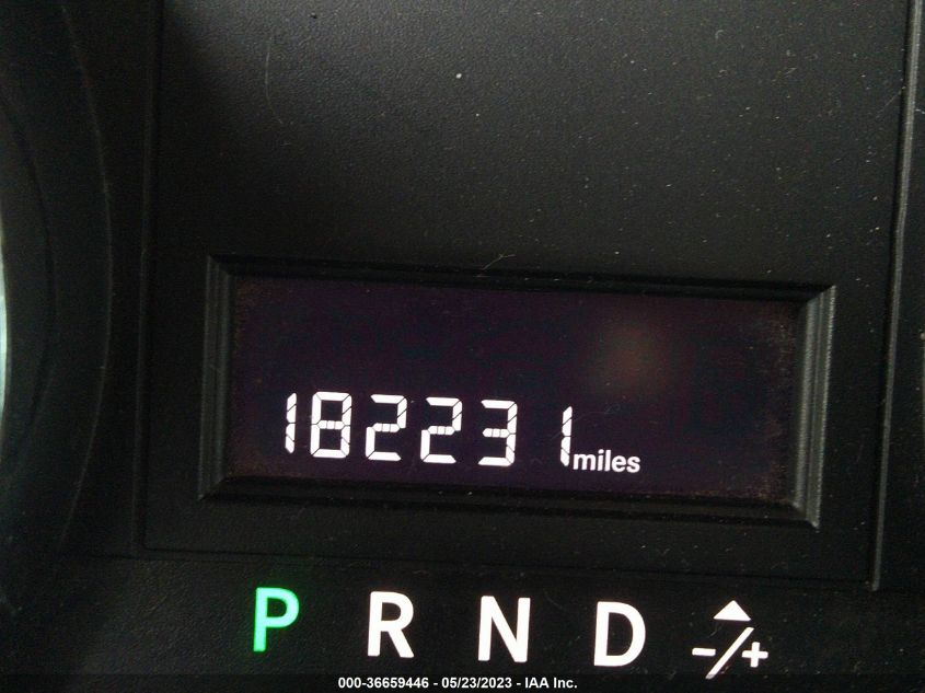 2013 DODGE GRAND CARAVAN SXT - 2C4RDGCG4DR609682
