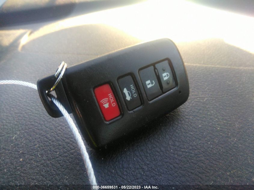 2013 TOYOTA CAMRY HYBRID LE/XLE - 4T1BD1FK7DU078880