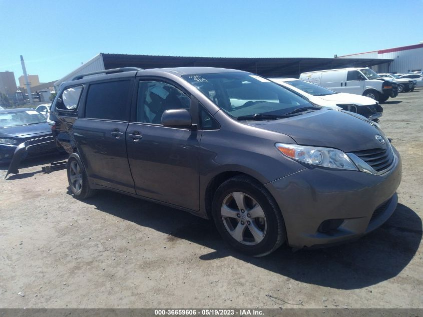 2017 TOYOTA SIENNA LE - 5TDKZ3DC9HS781159
