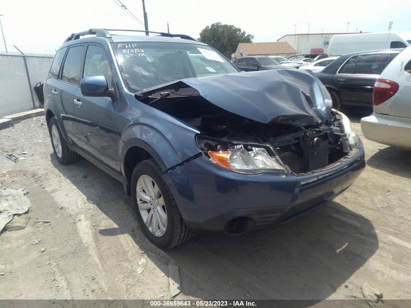 2013 SUBARU FORESTER 2.5X PREMIUM - JF2SHADC7DH435585