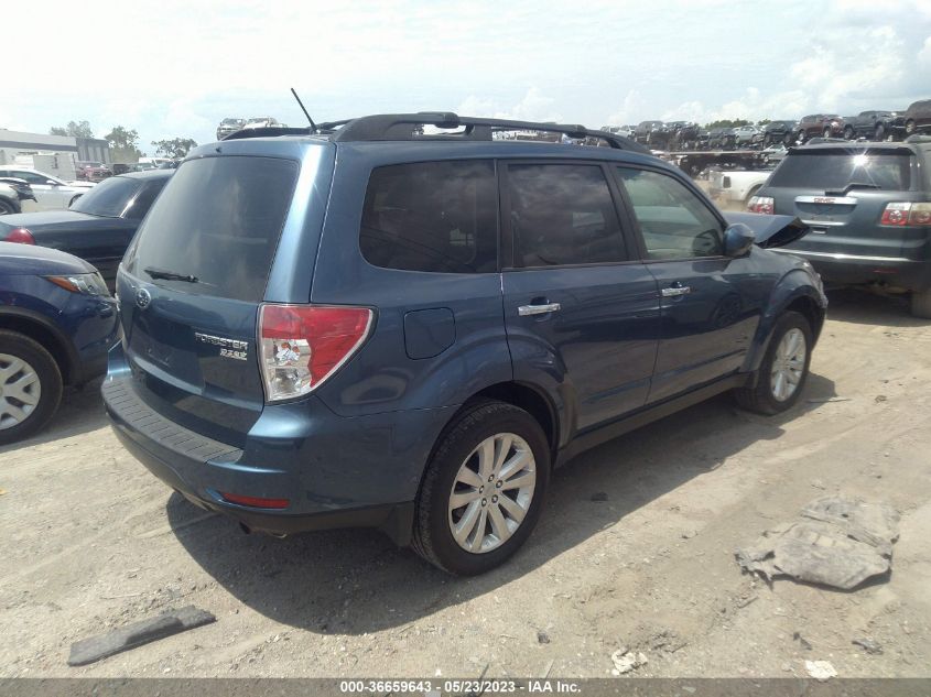 2013 SUBARU FORESTER 2.5X PREMIUM - JF2SHADC7DH435585