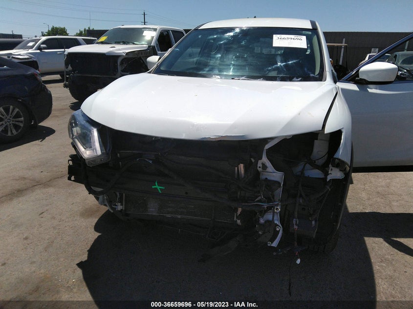 VIN KNMAT2MT8HP558676 2017 NISSAN ROGUE S