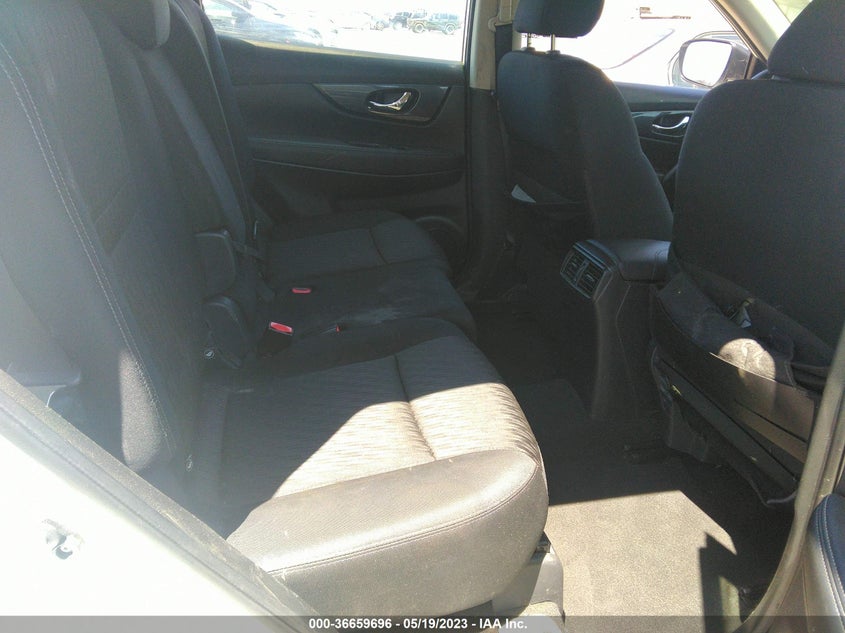 VIN KNMAT2MT8HP558676 2017 NISSAN ROGUE S
