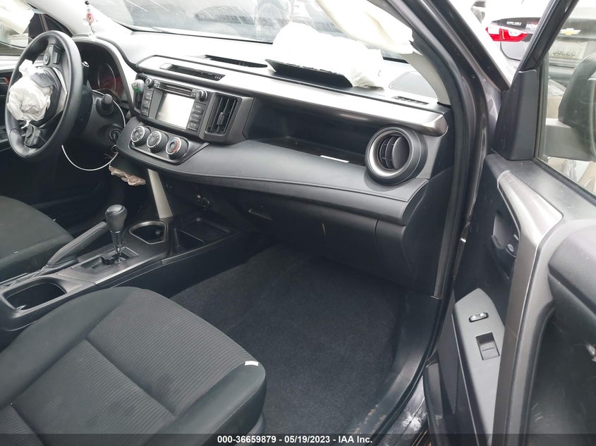 VIN JTMZFREV6JJ189232 2018 TOYOTA RAV4 LE