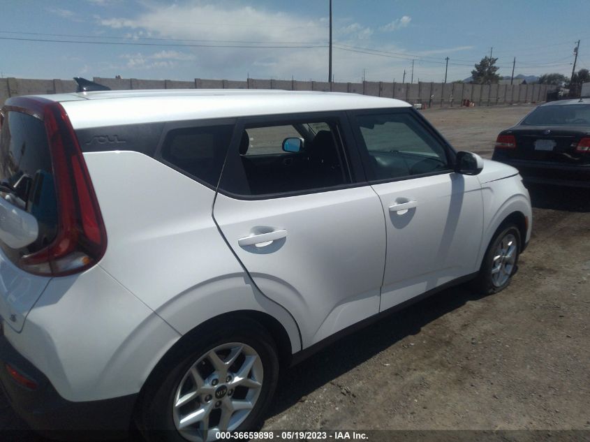 2020 KIA SOUL S - KNDJ23AUXL7713601