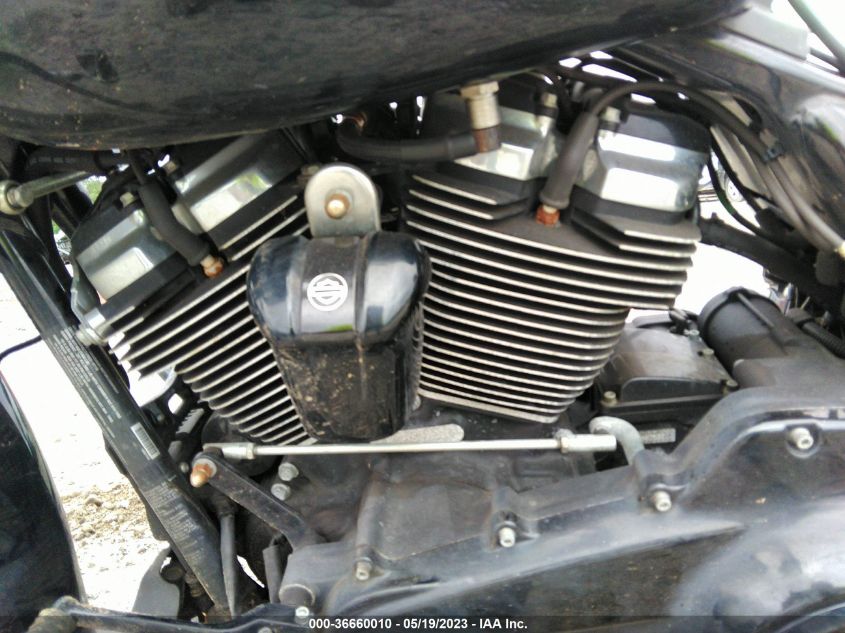 2019 HARLEY-DAVIDSON FLTRXS - 1HD1KTP17KB600826