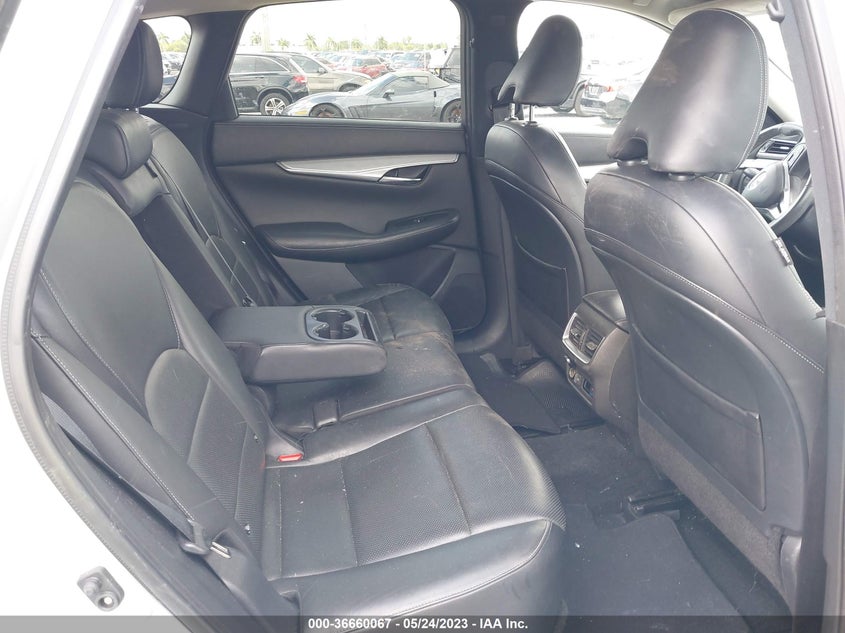 VIN 3PCAJ5M17KF121226 2019 INFINITI QX50 ESSENTIAL