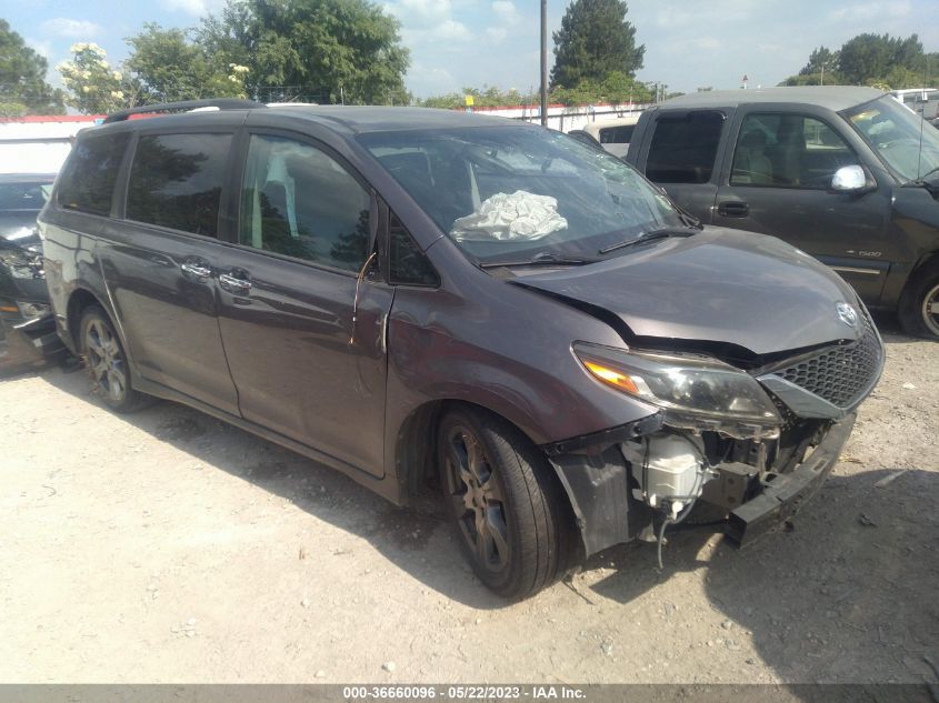 2017 TOYOTA SIENNA SE - 5TDXZ3DC7HS858696
