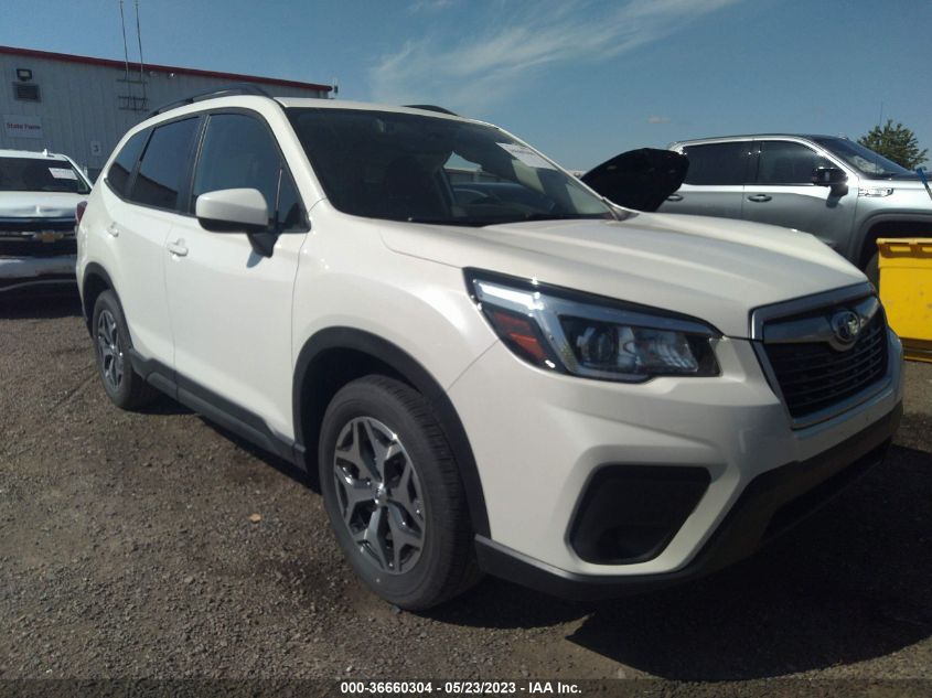 2020 SUBARU FORESTER PREMIUM - JF2SKAJC9LH469094