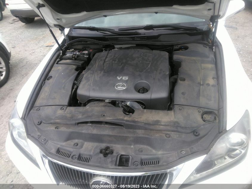 2013 LEXUS IS 250C JTHFF2C29D2528954