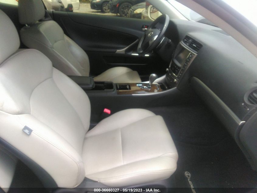 2013 LEXUS IS 250C JTHFF2C29D2528954