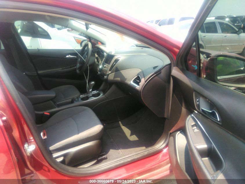 2019 CHEVROLET CRUZE LT - 1G1BE5SM5K7134769