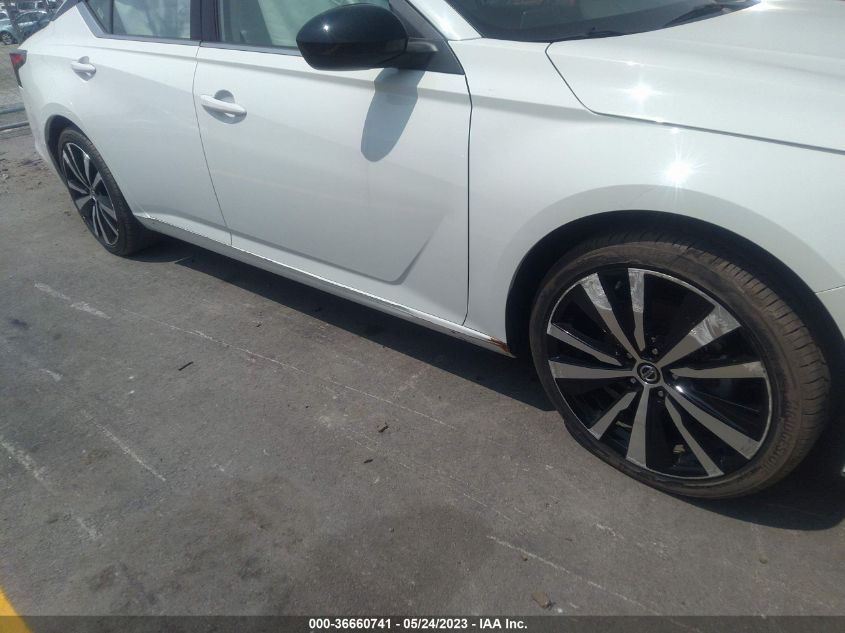 2022 NISSAN ALTIMA 2.5 SR - 1N4BL4CV8NN335408