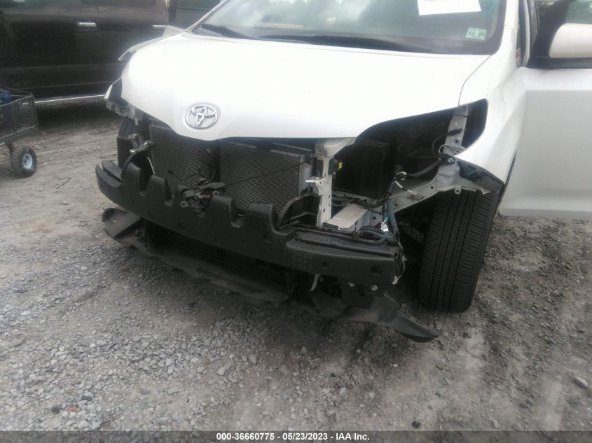 2015 TOYOTA SIENNA XLE - 5TDDK3DC0FS125703