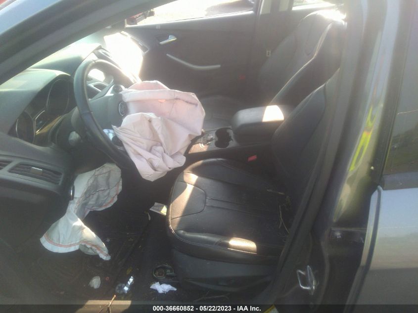 2013 FORD FOCUS SE - 1FADP3F21DL203576