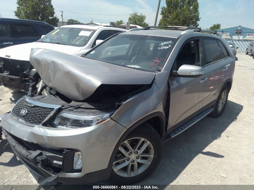 2014 KIA SORENTO LX - 5XYKT4A64EG475677