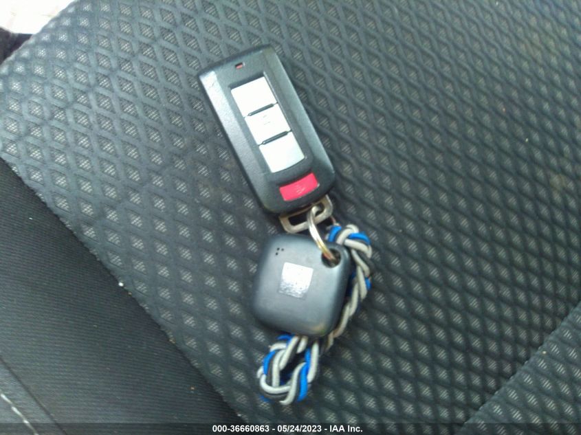 2018 MITSUBISHI OUTLANDER ES/SE/SEL/LE - JA4AZ3A30JZ033527