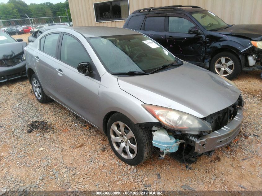 2013 MAZDA MAZDA3 I SV - JM1BL1TF4D1835816