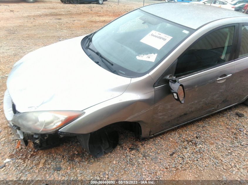 2013 MAZDA MAZDA3 I SV - JM1BL1TF4D1835816