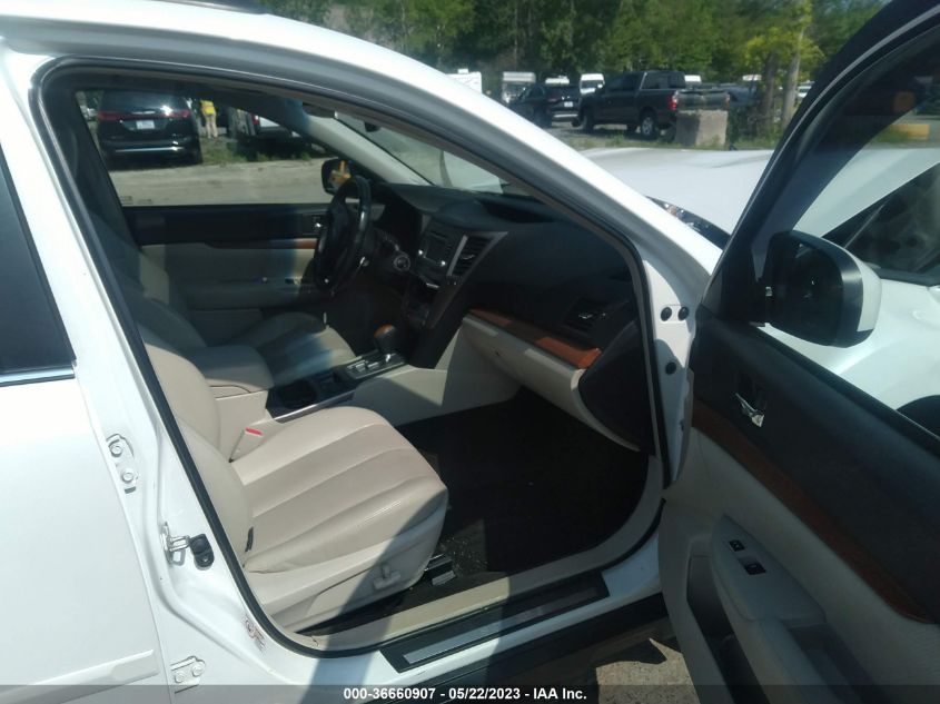 2014 SUBARU OUTBACK 2.5I LIMITED - 4S4BRBLC3E3311536