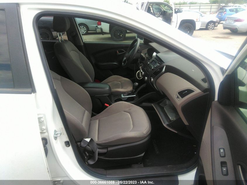 2015 HYUNDAI TUCSON GLS - KM8JT3AF2FU099305