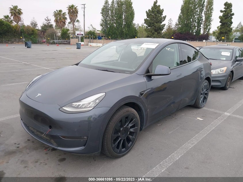 VIN 5YJYGDEE0MF112072 2021 TESLA MODEL Y LONG RANGE