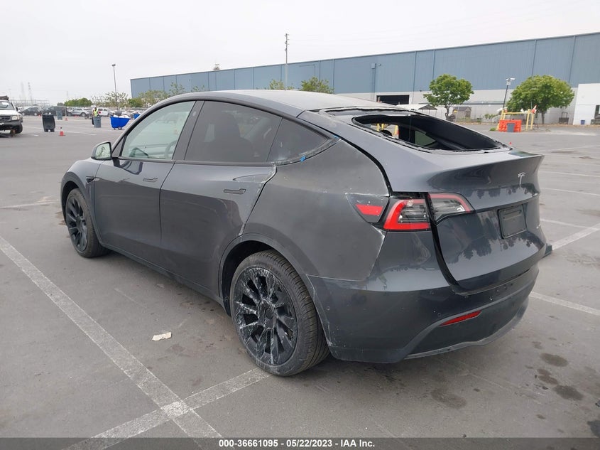 VIN 5YJYGDEE0MF112072 2021 TESLA MODEL Y LONG RANGE