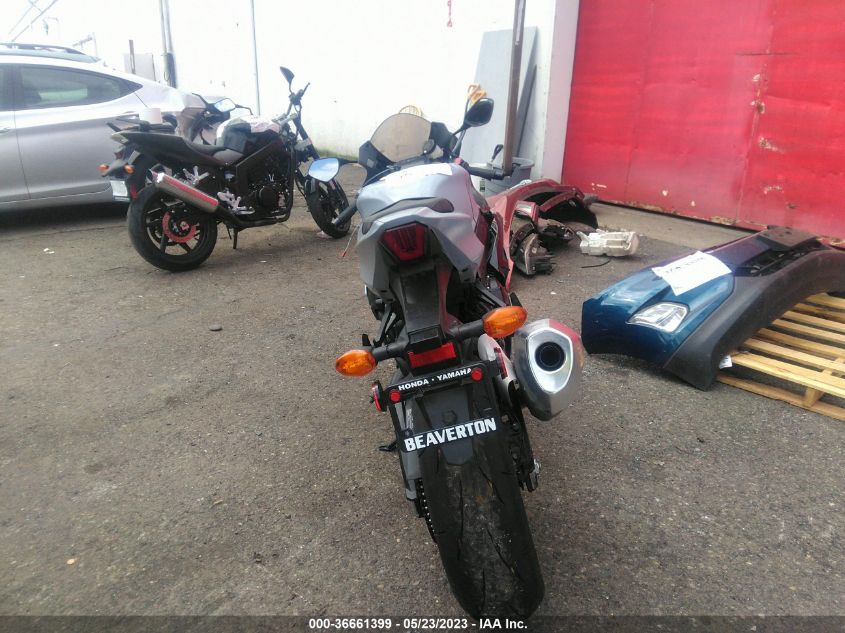 2022 SUZUKI GSX-R1000 JS1DM11B0N7100197
