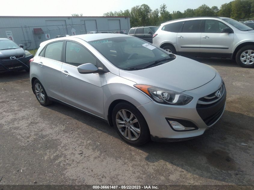 2013 HYUNDAI ELANTRA GT - KMHD35LE6DU122739