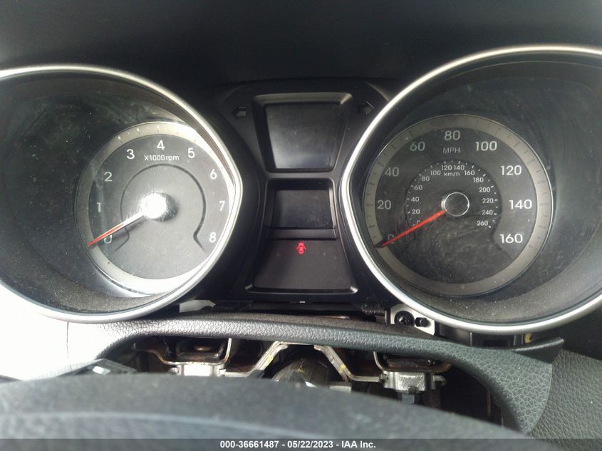 2013 HYUNDAI ELANTRA GT - KMHD35LE6DU122739